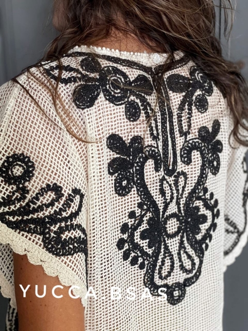 Blusa calada Malibú - natural & negro - Imagen 9