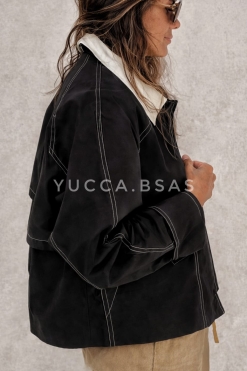 Campera corta Chester - negra