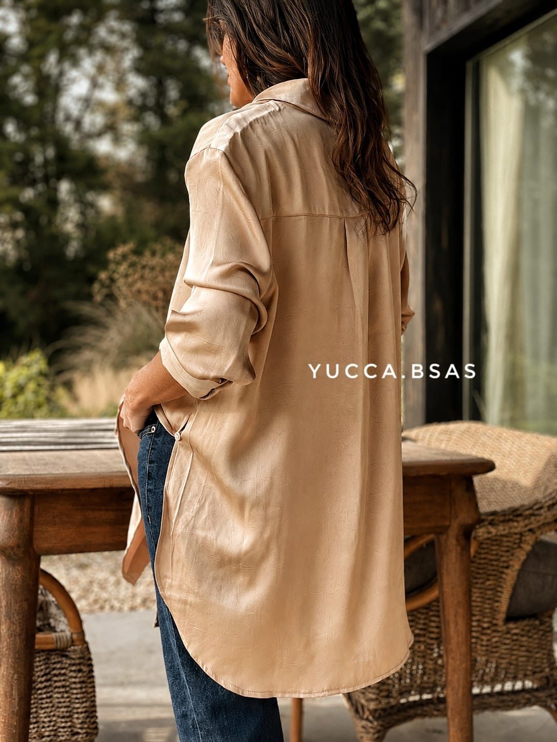 Maxi camisa satén Carmela - beige - Imagen 2
